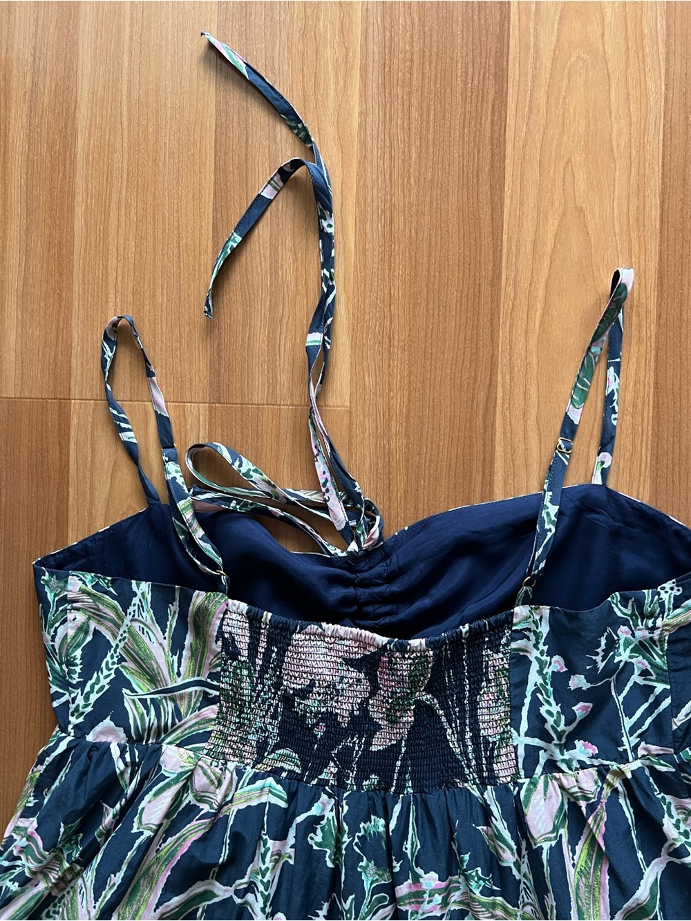 Vineyard Vines Silk Blend Floral Maxi Dress Fits Like L - Picture 9 of 12